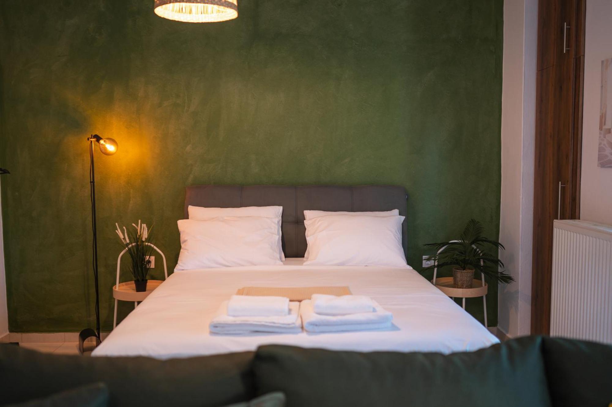 Ancient Forest Suite By Heeaven'S Hall Luxury Suites Alexandroúpolis Luaran gambar